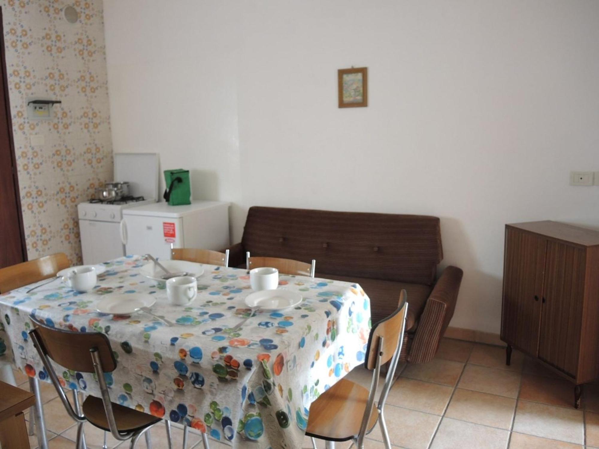 Apartment Adorable Flat 250 M From The